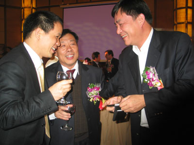 加入福田区总商会（工商联）二届四次理事大会暨会员新春联谊会 - 朗华要闻 - 深圳市朗华供应链效劳有限公司