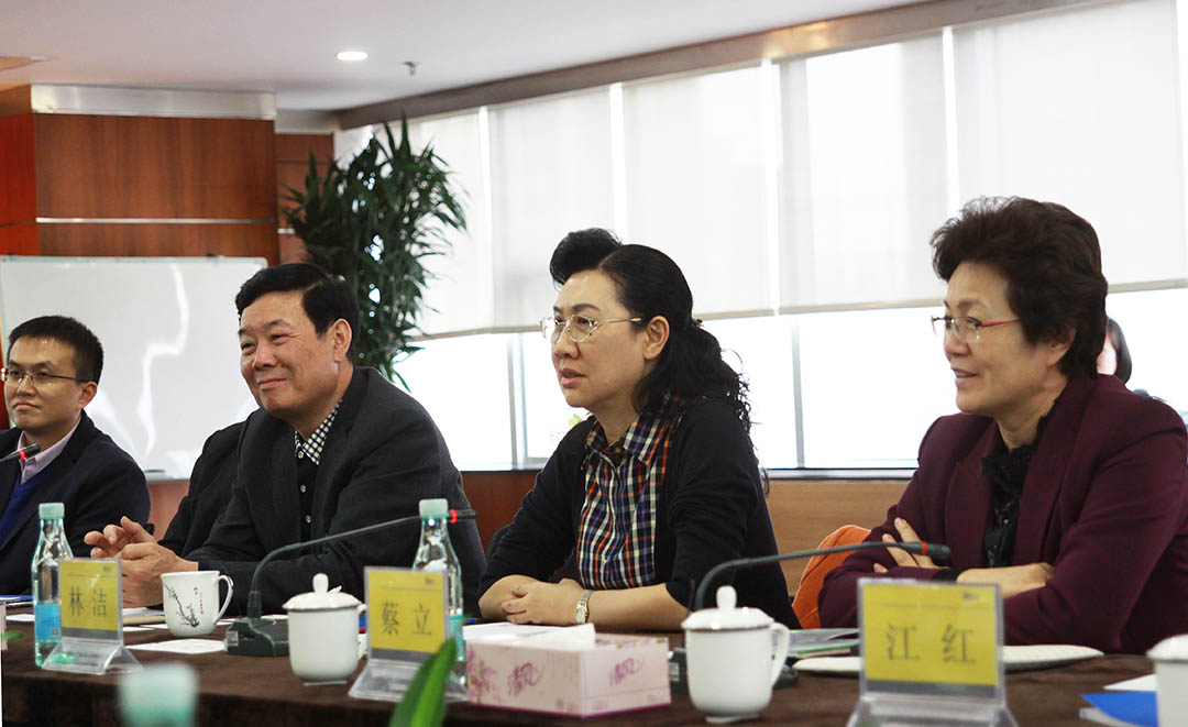 深圳市委常委、统战部部长林洁莅临朗华调研指导 - 朗华要闻 - 深圳市朗华供应链效劳有限公司